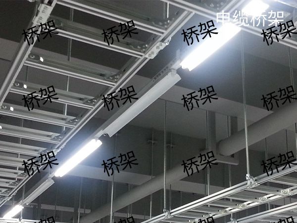 選擇弱電電纜橋架時(shí)哪個(gè)品牌好?